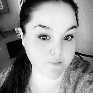 Meet your Posher, Deanna